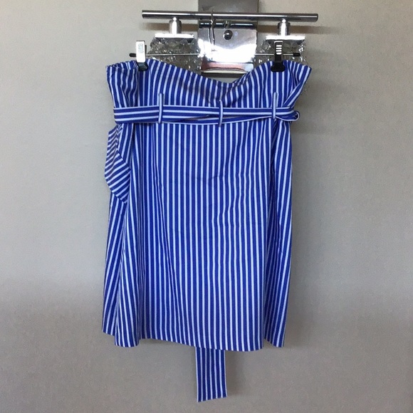 Mini skirt - Picture 2 of 3